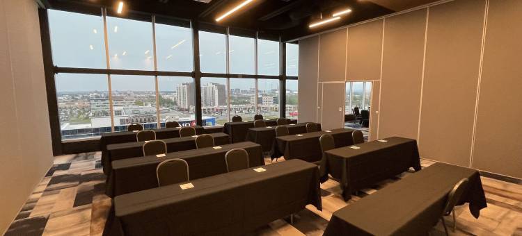 拉瓦尔-森特罗波利斯大时代酒店(Grand Times Hotel Laval - Centropolis)图片