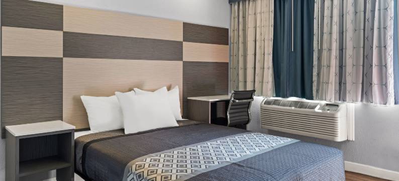 海湾微风旅馆(Bay Breeze Inn)图片