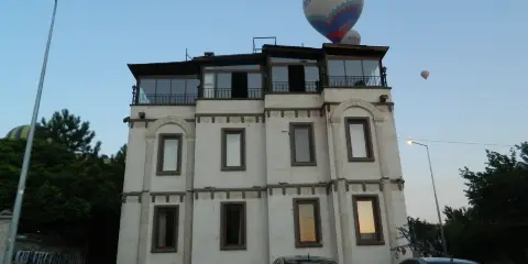 日出景觀酒店