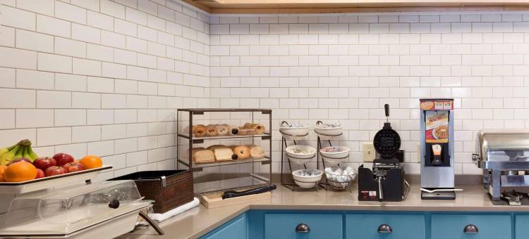 不伦瑞克I-95丽怡酒店(Country Inn & Suites by Radisson, Brunswick I-95, GA)图片