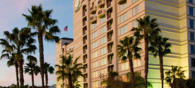 圣迭戈迷踪谷希尔顿逸林酒店(DoubleTree by Hilton San Diego-Mission Valley)图片