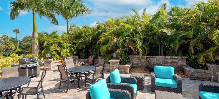 萨拉索塔县Coral Pointe，阿桑德连锁酒店(Coral Pointe Sarasota, an Ascend Collection Hotel)图片