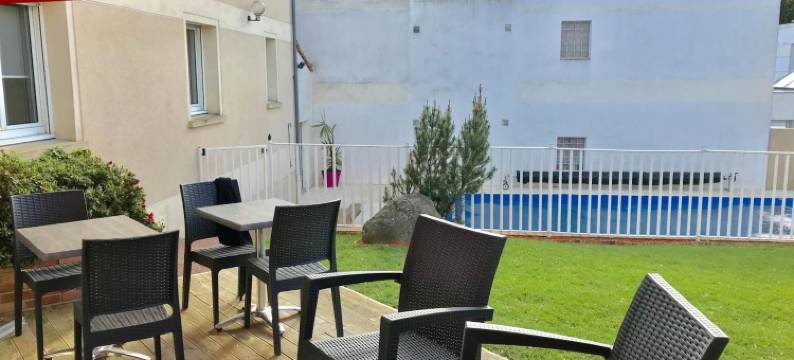 克里泽酒店(Hôtel le Cerizay)图片