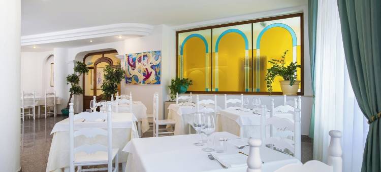 玛丽娅罗萨日亚酒店(Hotel Maria Rosaria)图片