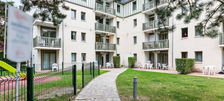 昂布兰皮埃尔假日住宅酒店(Residence Pierre & Vacances les Embruns)图片