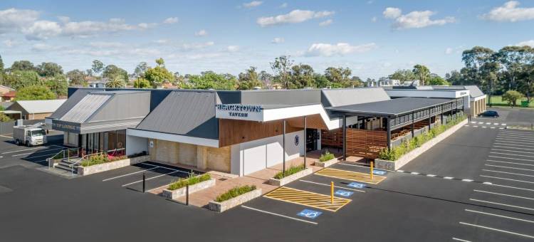 布拉克镇酒馆(Blacktown Tavern)图片