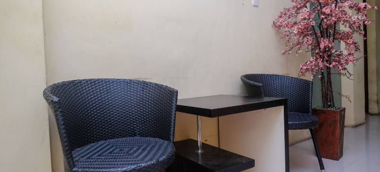 红多兹酒店-帕那库康平加尤曼2号(RedDoorz @ Pengayoman Panakkukang 2)图片