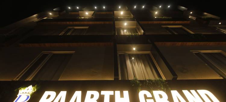 帕尔特君悦(Treebo Premium Paarth Grand with Rooftop Cafe)图片