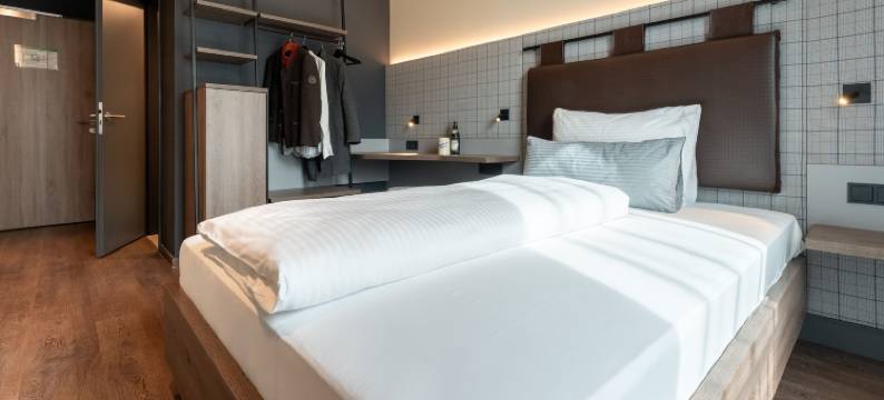 FreshSuites酒吧(FreshSuites & Bar)图片