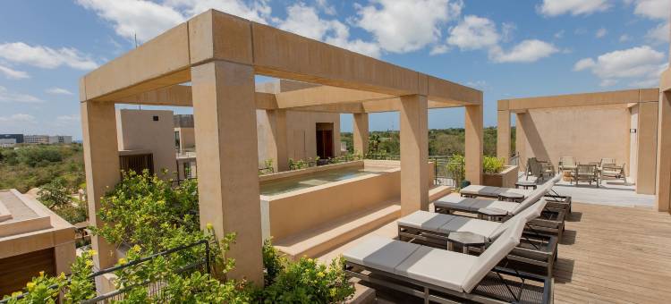 Lumina at the Village Luxury Residences in Corasol图片