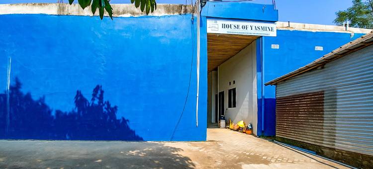 RedDoorz Syariah at Hotel Yasmine Pandaan图片