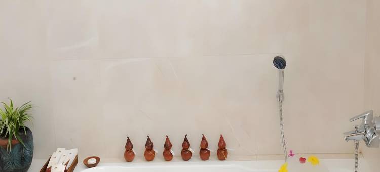 金湖大酒店(The Golden Lake Hotel)图片