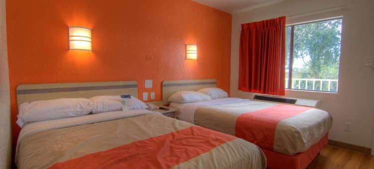 奥兰多6号汽车旅馆 - 冬季公园(Motel 6 Orlando, FL - Winter Park)图片