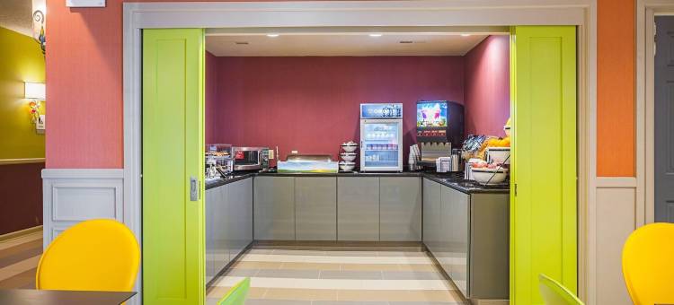 克拉丽奥酒店&套房(Clarion Inn & Suites)图片