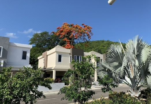 Fresh Horizon at Miramar -  Exquisite 2-bedroom townhouse Hotel Overview