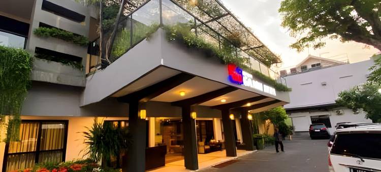 加查马达鲁马江酒店(Hotel Gajah Mada Lumajang)图片