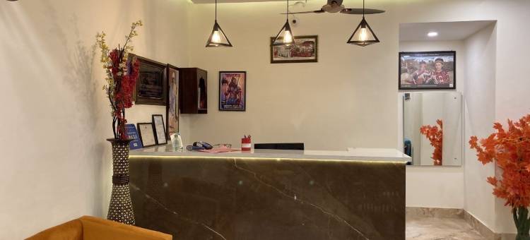 古鲁苏尔比酒店(Hotel Guru Surbhi)图片