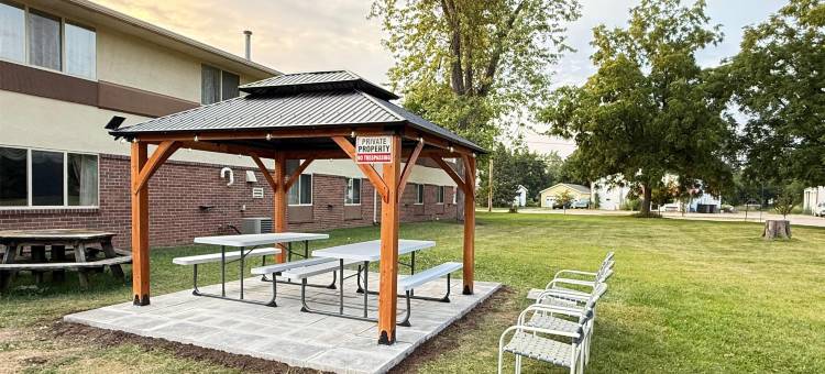 怀特沃特速8酒店(Super 8 by Wyndham Whitewater WI)图片