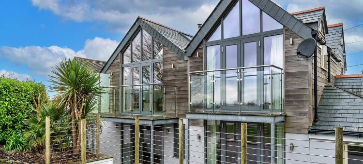 康瓦尔郡海景&烧烤乡村别墅(Cottage in Cornwall with Sea Views & BBQ)图片