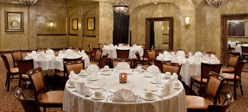 克利夫兰机场皇冠假日(Crowne Plaza CLEVELAND AIRPORT by IHG)图片