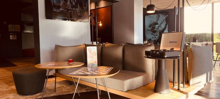 宜必思默伦酒店(Ibis Melun)图片