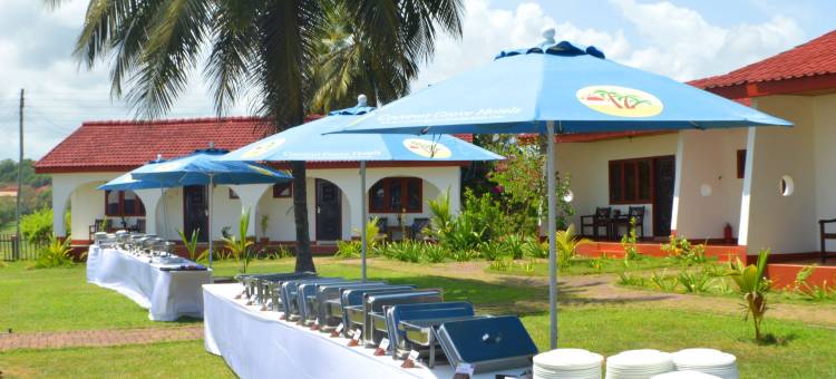 椰林海滩度假村(Coconut Grove Beach Resort)图片