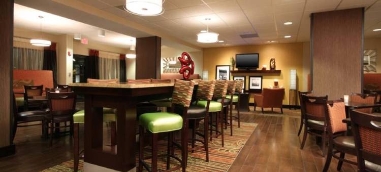 孟菲斯欢朋酒店-旺特格鲁夫/东浸信会(Hampton Inn Memphis-Walnut Grove/Baptist East)图片