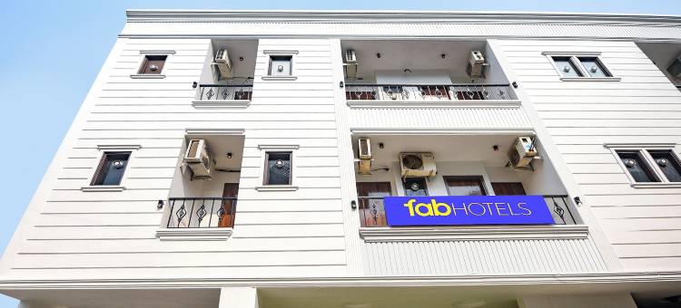 Fabhotel 白宫 Tilak Nagar(FabHotel White House Tilak Nagar)图片