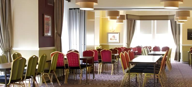 费恩赫斯特旅馆 - 格林国王旅馆(The Fernhurst by Greene King Inns)图片