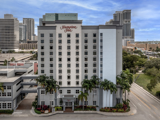 佛罗里达劳德代尔堡/欧莱斯区市中心欢朋酒店