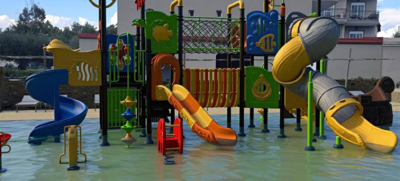 皇家套房酒店(Royal Hotel and Suites)图片