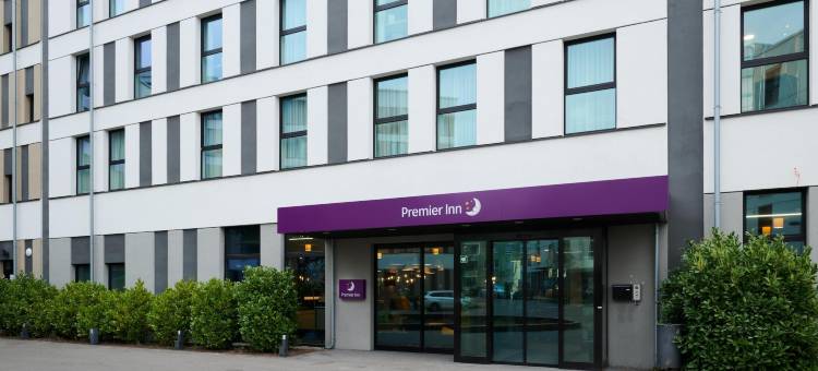 弗赖堡市北部的Premier Inn酒店(Premier Inn Freiburg City Nord)图片
