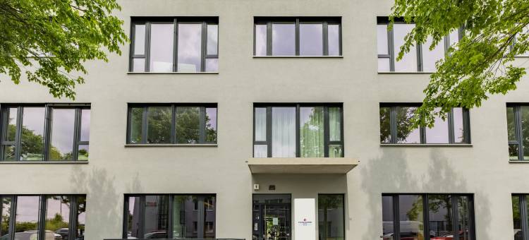 IHG旗下柏林机场Candlewood Suites酒店(Candlewood Suites BERLIN AIRPORT by IHG)图片