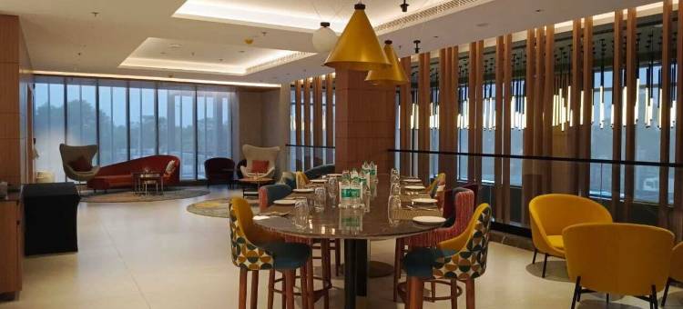 温德姆华美达安可酒店阿约提亚塔克普拉(Ramada Encore by Wyndham Ayodhya Takpura)图片