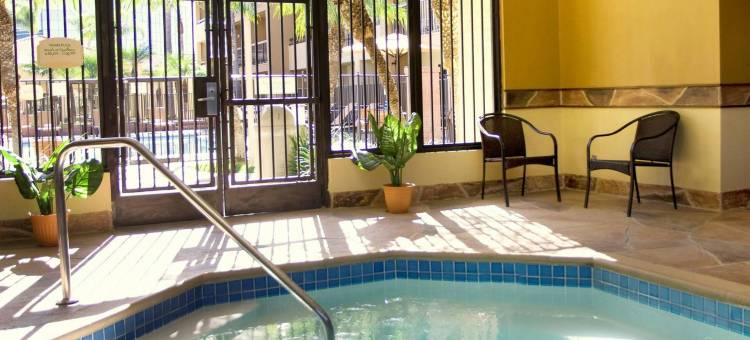 圣迭戈索伦托山谷万怡酒店(Courtyard San Diego Sorrento Valley)图片