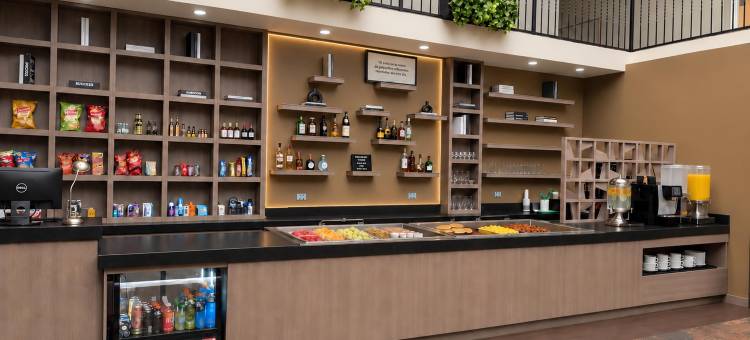 蒙特利机场贝斯特韦斯特优质酒店(Best Western Plus Monterrey Airport)图片