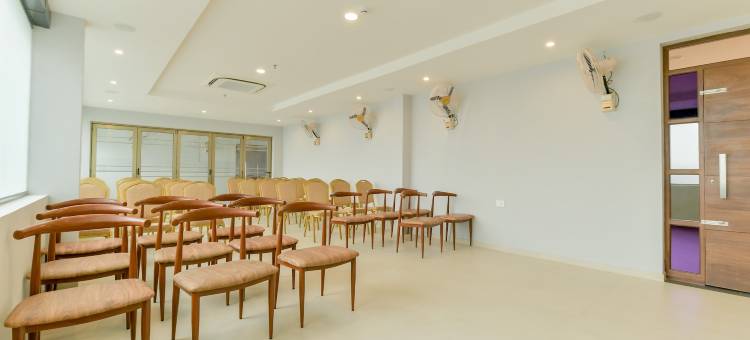 Super Townhouse Edassery Blue Bells图片