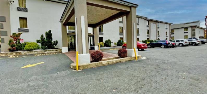 新泽西纽瓦克红地毯酒店(Red Carpet Inn Newark - Irvington NJ)图片