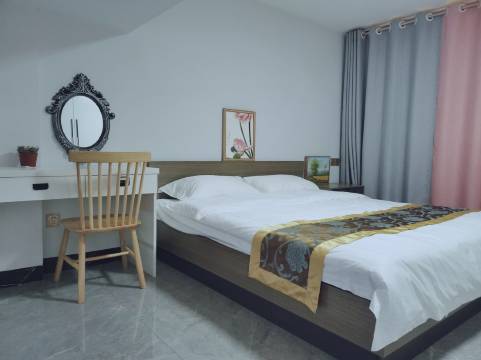 房东钟姐公寓(庆歌路分店)