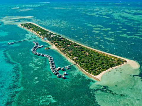 希尔顿逸林酒店努美阿隐士岛度假村