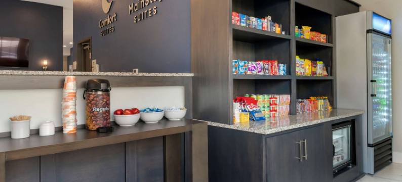 舒适套房酒店(Comfort Suites Cincinnati University - Downtown)图片