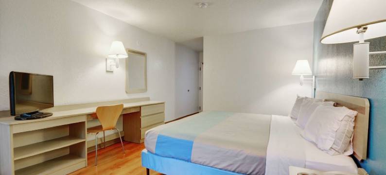 纽波特罗德岛6号汽车旅馆(Motel 6 Newport, RI)图片