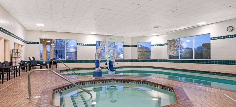 博伊西镇广场拉昆塔温德姆套房酒店(La Quinta Inn & Suites by Wyndham Boise Towne Square)图片