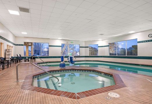 La Quinta Inn & Suites by Wyndham Boise Towne Square Hotel Overview