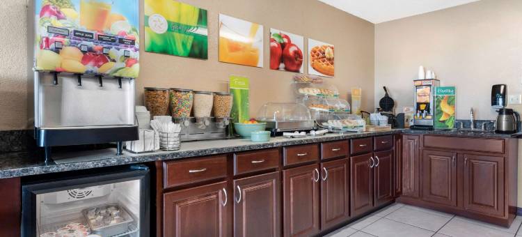 华盛顿法庭大楼-杰斐逊维尔凯艺酒店(Quality Inn Washington Court House)图片