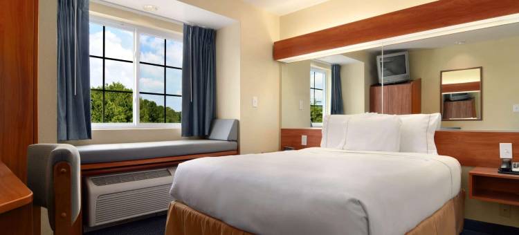 Microtel Inn & Suites by Wyndham Huntsville图片