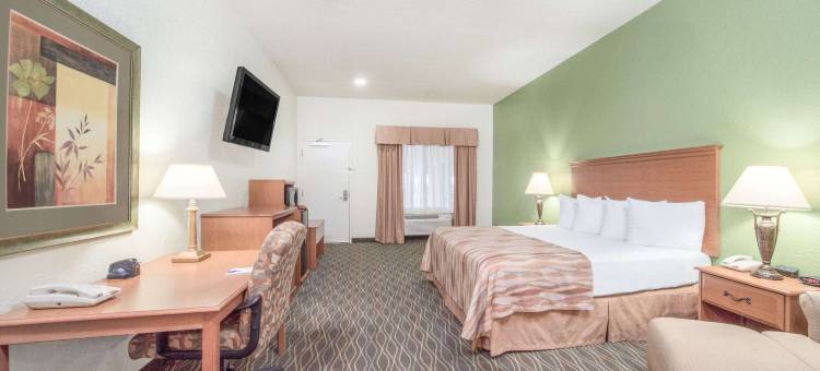 皮尔索尔呗盟套房酒店(Baymont by Wyndham Pearsall)图片