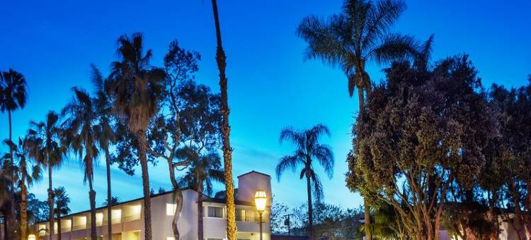 西海滩海滨宾馆(West Beach Inn, a Coast Hotel)图片