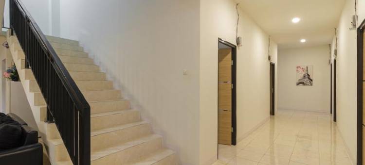 瑞德多兹回教酒店 - 近 AP 佩塔拉尼 3 号(Hotel O Rappocini Near Rsia Paramount)图片