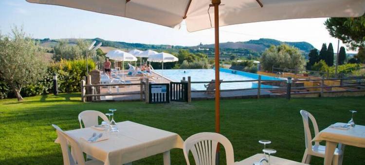 藤图塔拉卢帕乡村酒店(Tenuta la Lupa)图片